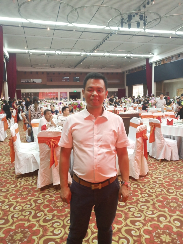 五月酷猪的第一张照片--连云港相亲服务中心