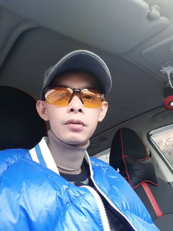 愿得一人心的第一张照片--连云港相亲服务中心