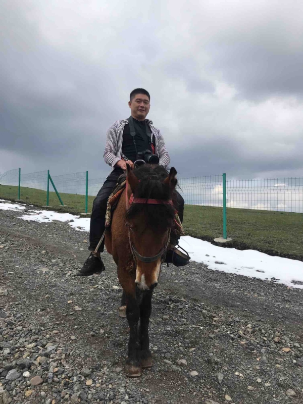 一个人的第一张照片--连云港相亲服务中心