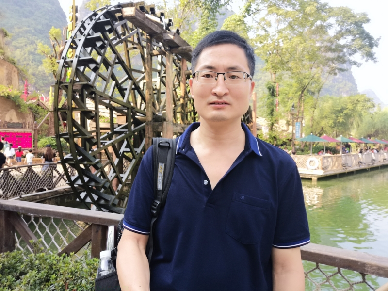 一笑而过的第一张照片--连云港相亲服务中心