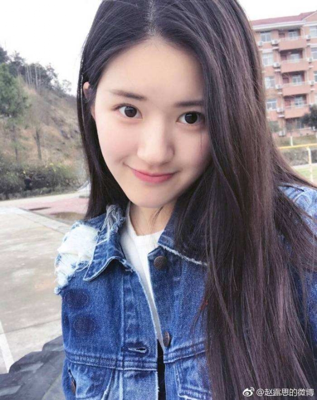 筱青的第一张照片--连云港相亲服务中心