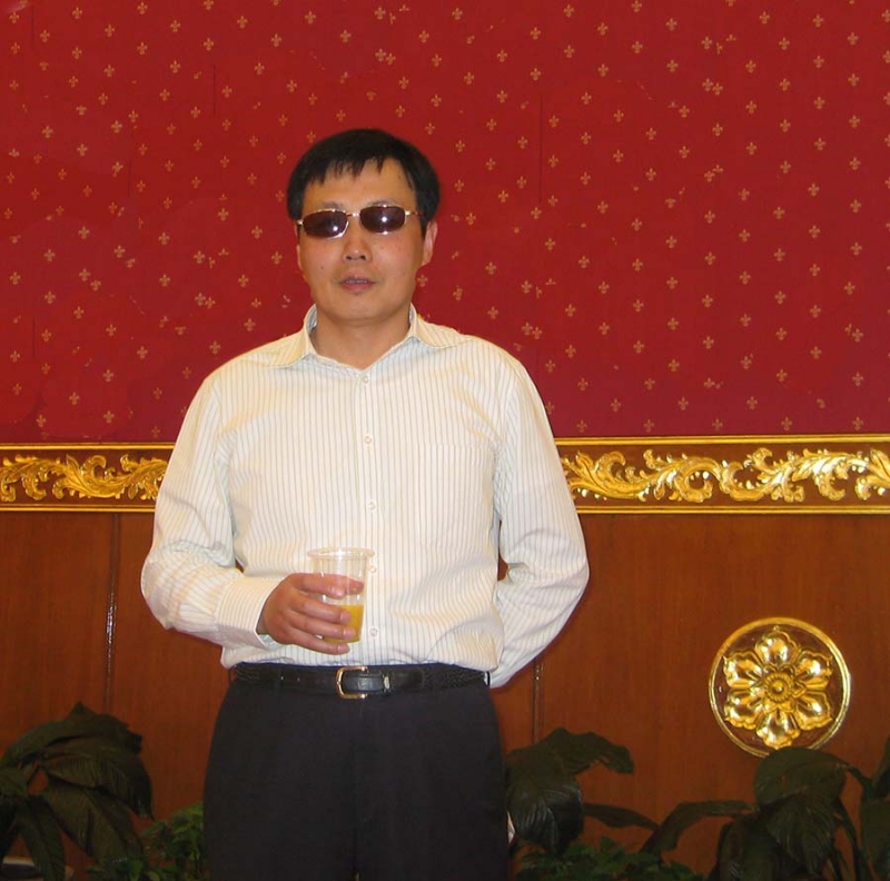 威胜的第二张照片--连云港相亲服务中心