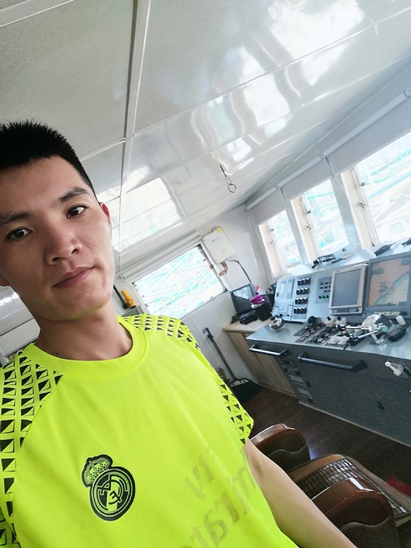 眼里都是你的第一张照片--连云港相亲服务中心