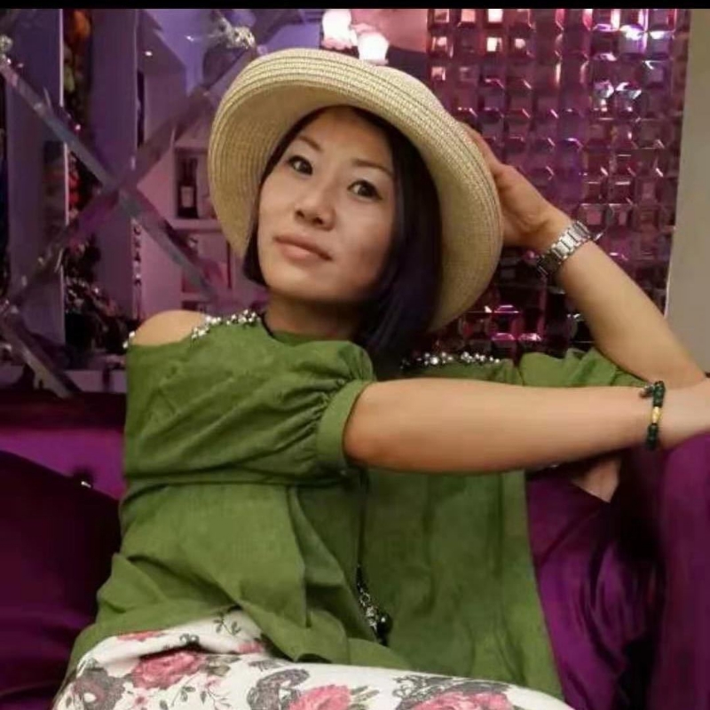 关爱一生的第一张照片--连云港相亲服务中心