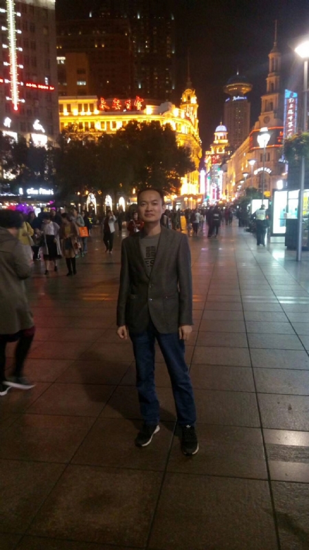 水池养鱼的第一张照片--连云港相亲服务中心