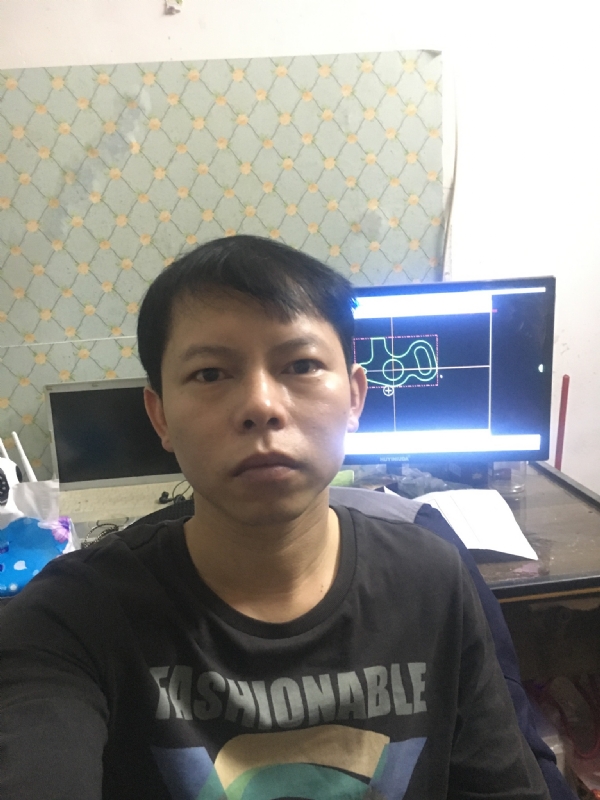 黄叶枫的第一张照片--连云港相亲服务中心