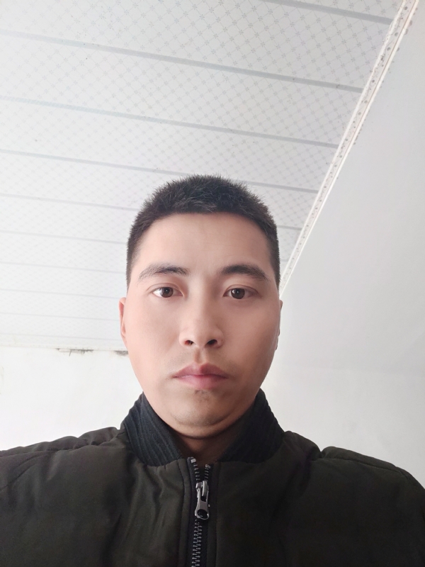 远望星空的第一张照片--连云港相亲服务中心