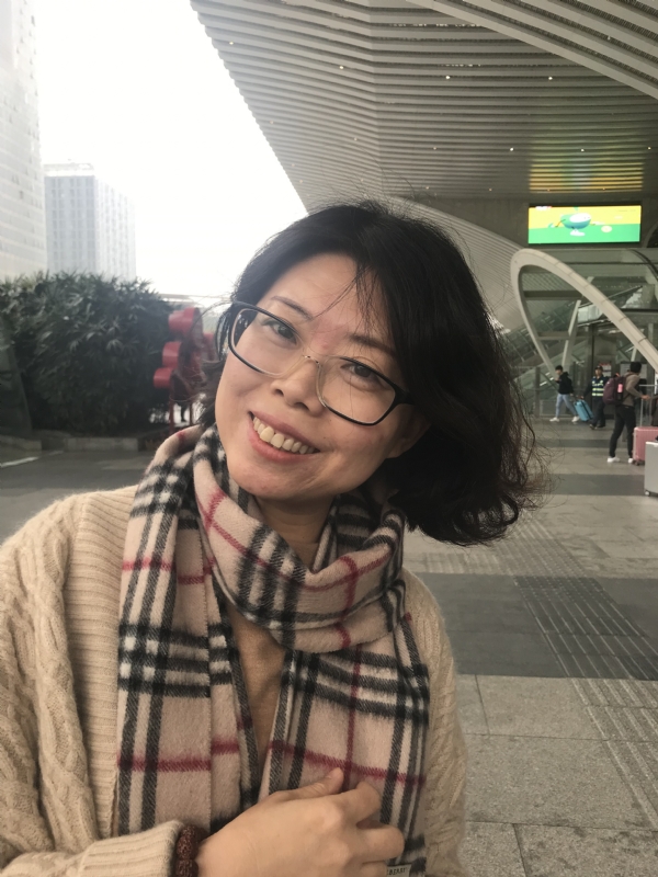 简单的第三张照片--连云港相亲服务中心