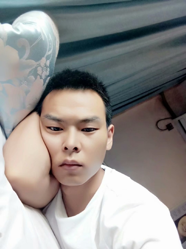 琪子心的第一张照片--连云港相亲服务中心