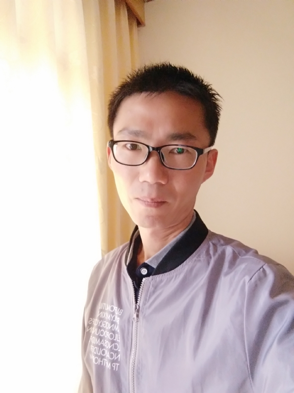 平凡的风的第二张照片--连云港相亲服务中心