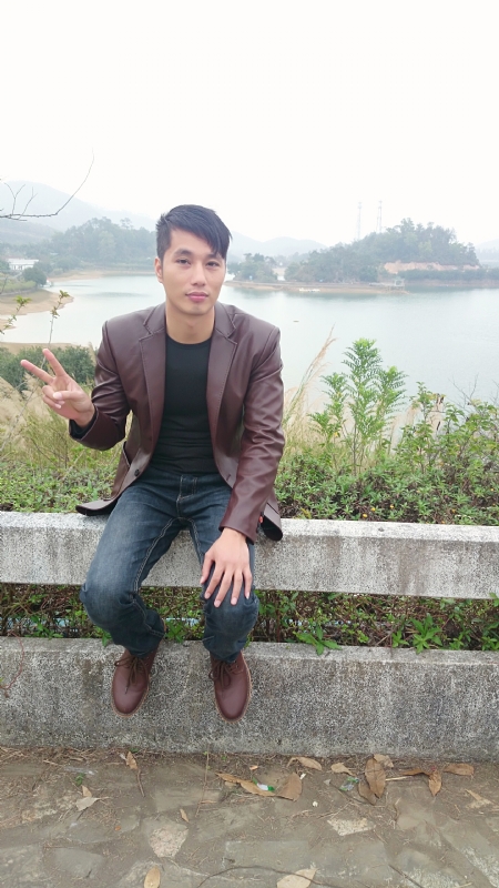 达尔的第一张照片--连云港相亲服务中心