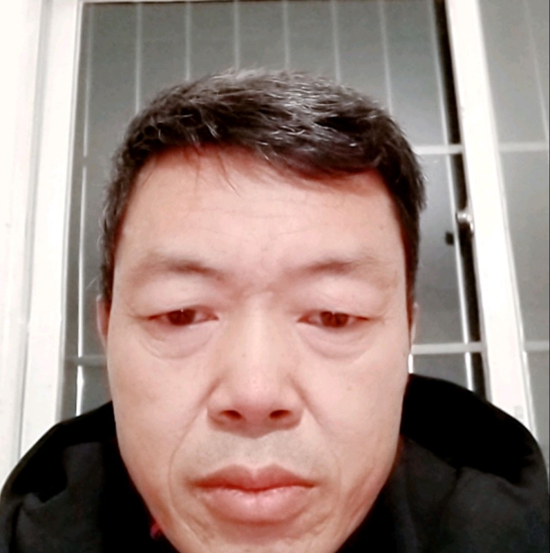 心静的第一张照片--连云港相亲服务中心