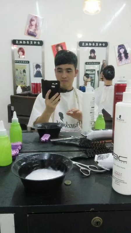 牛郎的第二张照片--连云港相亲服务中心