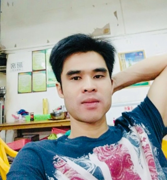 Huang的第一张照片--连云港相亲服务中心