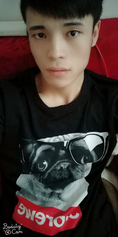 认真的第一张照片--连云港相亲服务中心