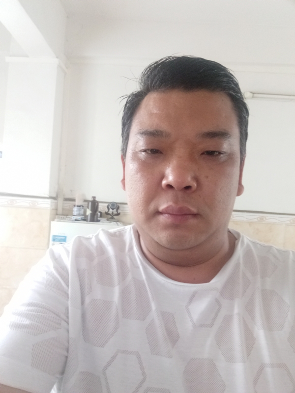 帅帅的第一张照片--连云港相亲服务中心