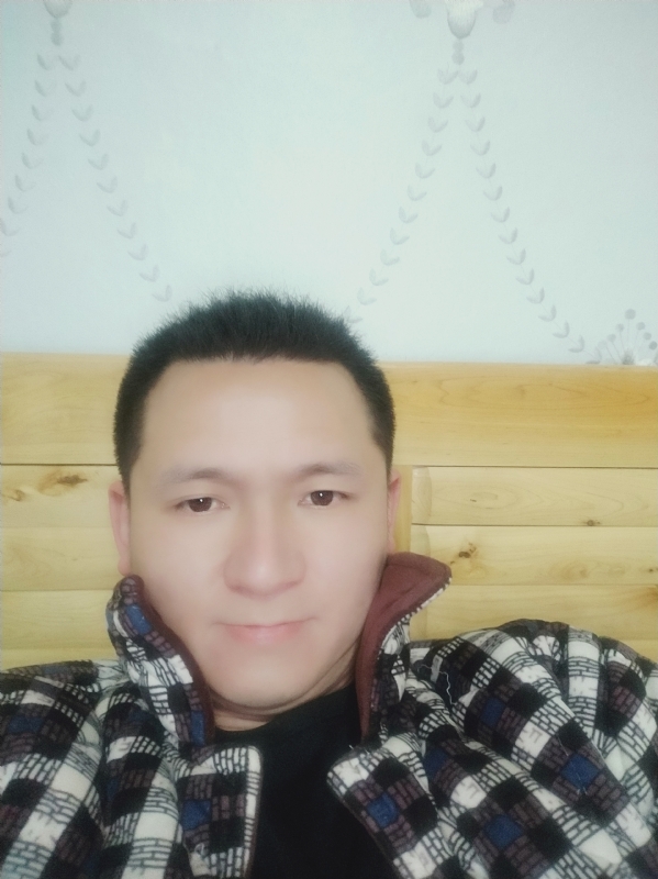 寻找一个真实的她的第一张照片--连云港相亲服务中心