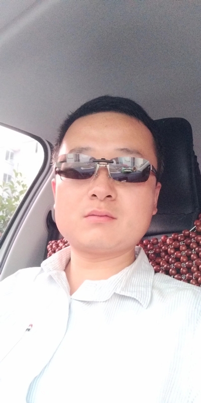 痛苦的单身狗的第一张照片--连云港相亲服务中心