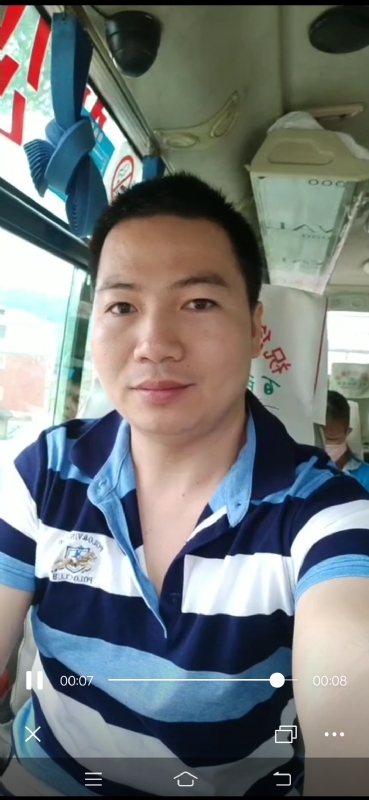 恋人未满的第一张照片--连云港相亲服务中心