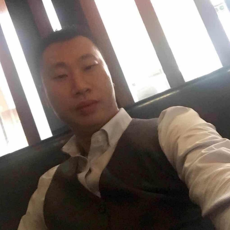 陈威的第一张照片--连云港相亲服务中心