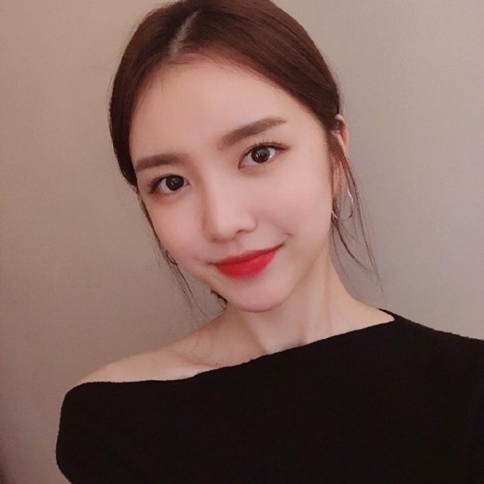 唐馨儿的第一张照片--连云港相亲服务中心