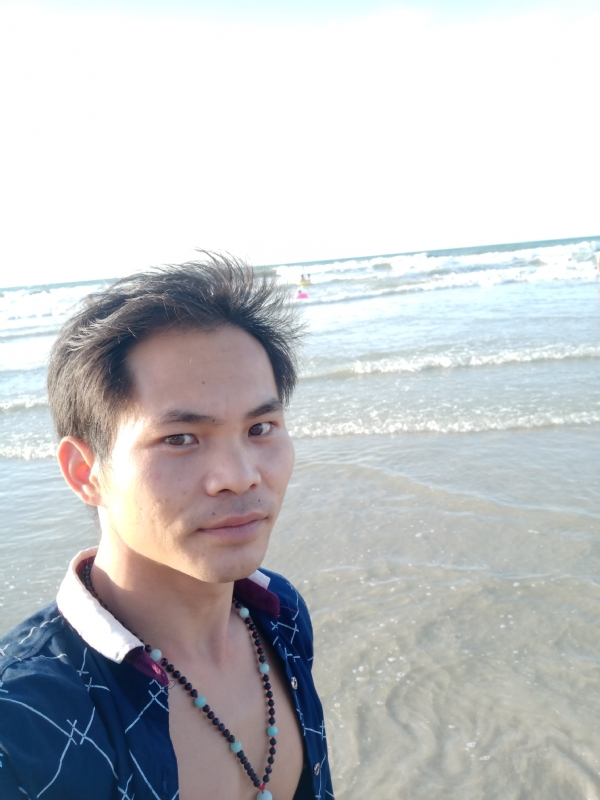 爱已欠费的第一张照片--连云港相亲服务中心