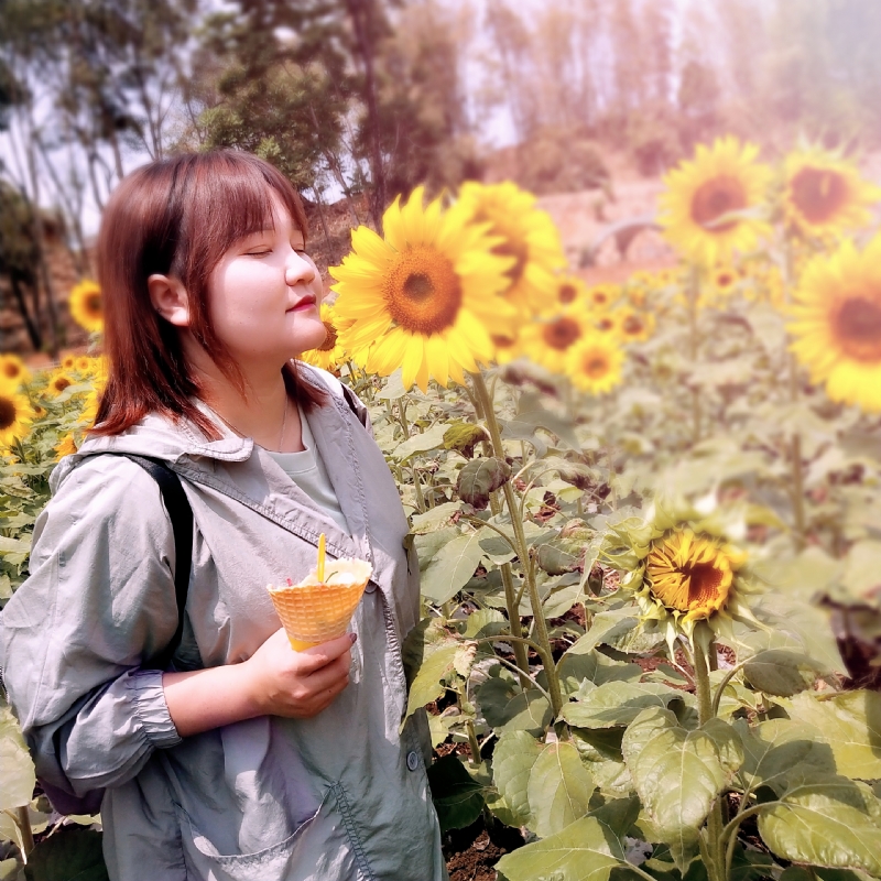 小茶的第二张照片--连云港相亲服务中心