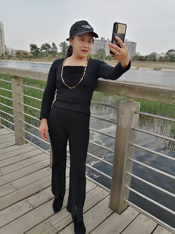 阳光你好的第四张照片--连云港相亲服务中心