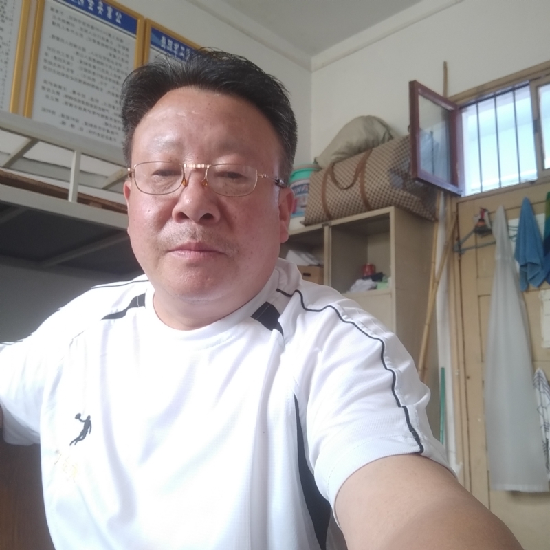 咣次次的第一张照片--连云港相亲服务中心