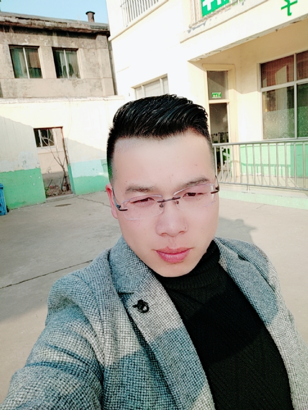 舍得的第一张照片--连云港相亲服务中心