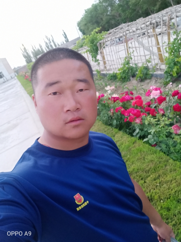 奋斗中的青春最美丽的第一张照片--连云港相亲服务中心