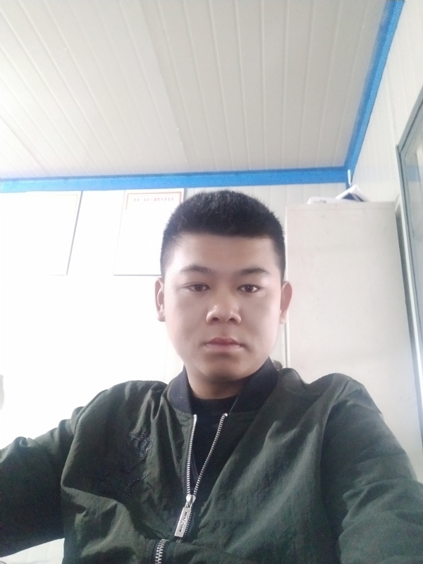 少校的第一张照片--连云港相亲服务中心