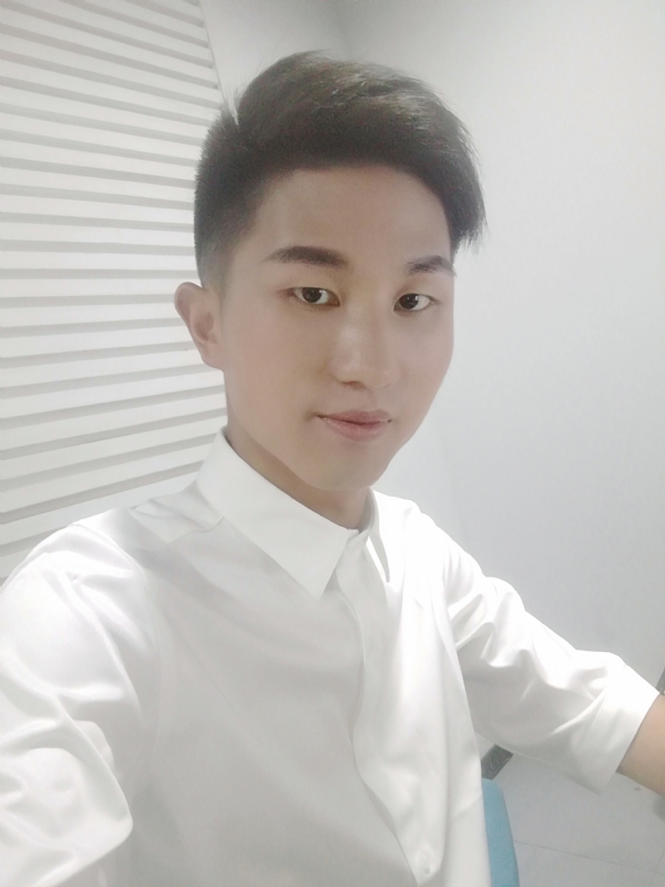 MrLi的第二张照片--连云港相亲服务中心