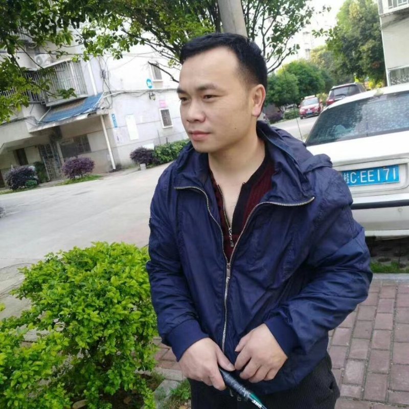 灰色足迹的第一张照片--连云港相亲服务中心