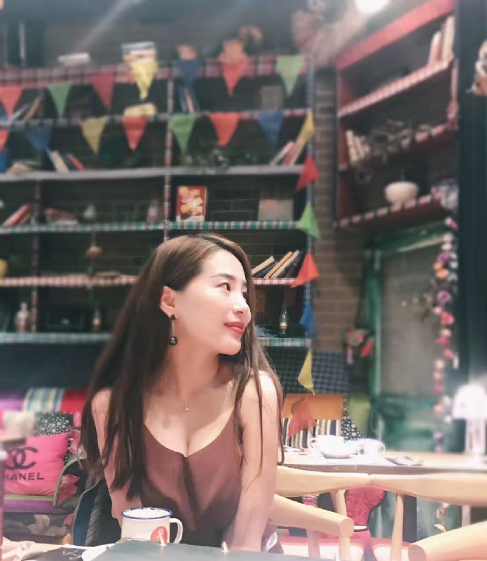 zoe的第一张照片--连云港相亲服务中心