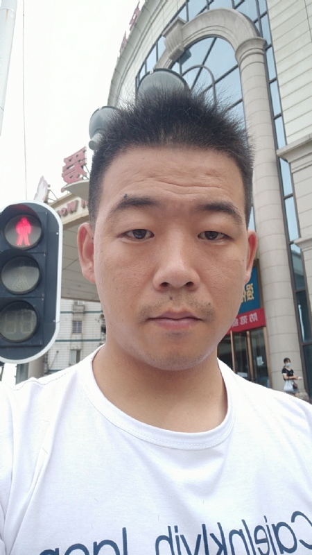 夜空的第一张照片--连云港相亲服务中心