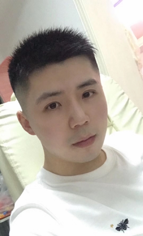 阿信的第一张照片--连云港相亲服务中心