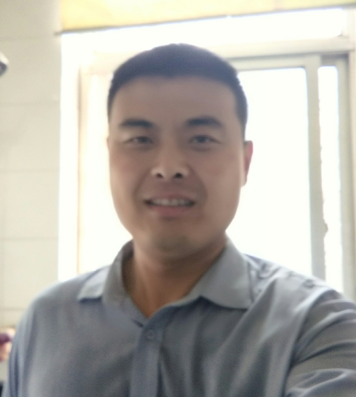 李伟的第一张照片--连云港相亲服务中心