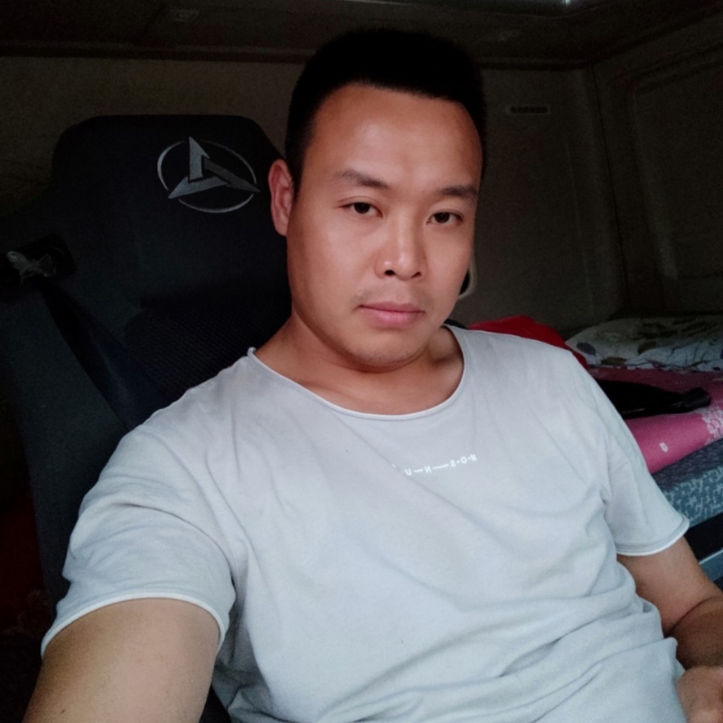 默默的第一张照片--连云港相亲服务中心