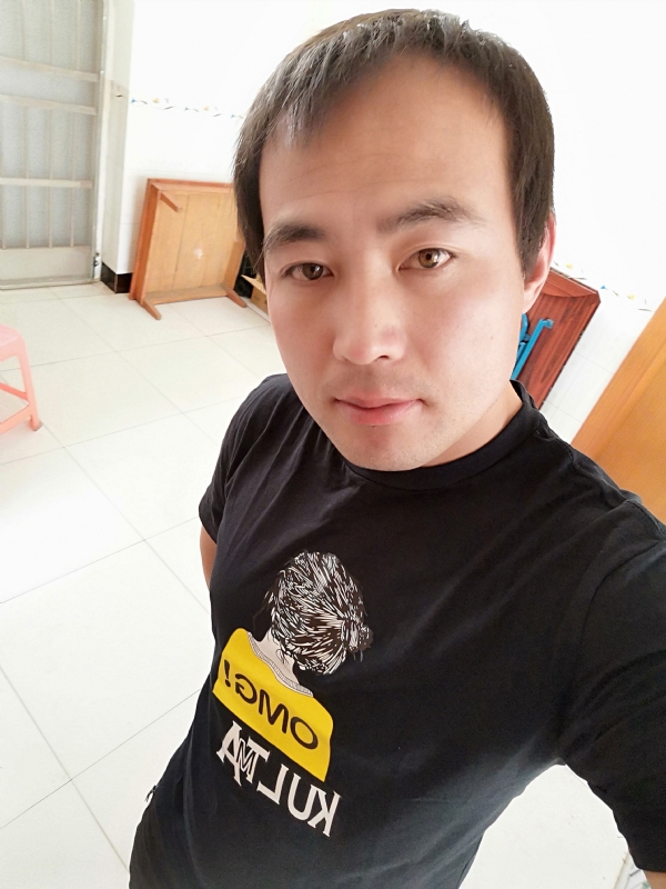 东海龙王的第二张照片--连云港相亲服务中心