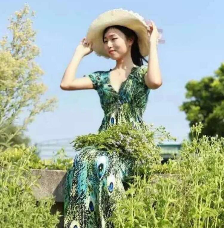 ViviQueen的第四张照片--连云港相亲服务中心