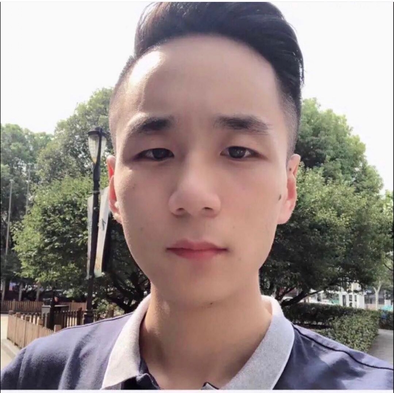 期待八月的雨的第二张照片--连云港相亲服务中心