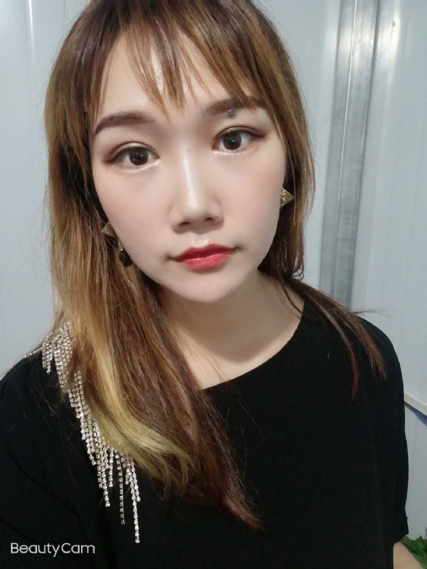 艾薇的第三张照片--连云港相亲服务中心