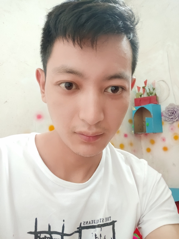 孙裕佳的第二张照片--连云港相亲服务中心