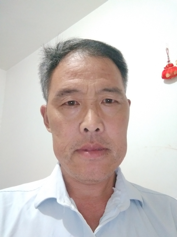 邹学辉的第三张照片--连云港相亲服务中心