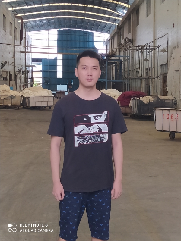 六月雨的第一张照片--连云港相亲服务中心