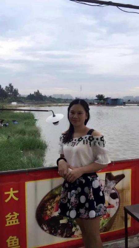 莹莹的第一张照片--连云港相亲服务中心