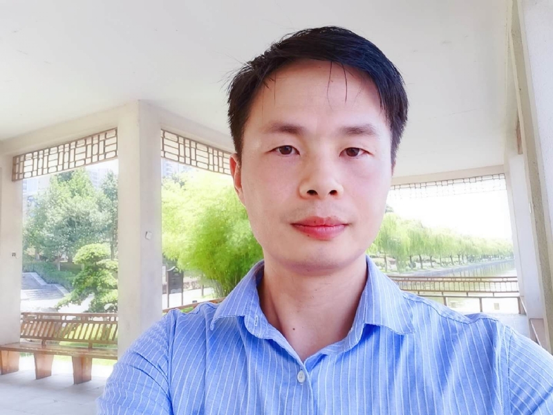 小艾同学的第一张照片--连云港相亲服务中心