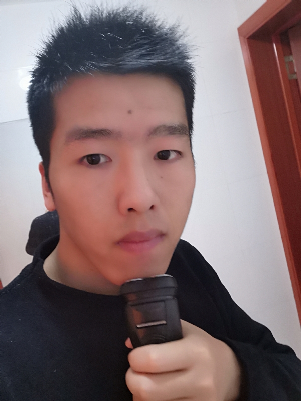 军哥的第一张照片--连云港相亲服务中心