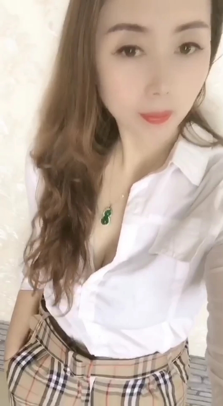 雨蝶的第一张照片--连云港相亲服务中心